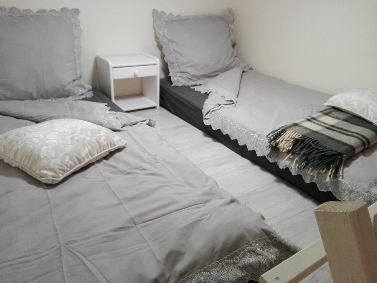罗兹Dobranoc住宿加早餐旅馆 外观 照片